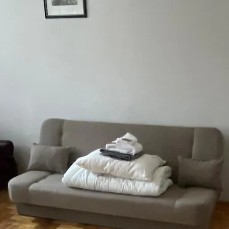 아파트 Bella Casa Economy - Skibowa, Close To Bielany *