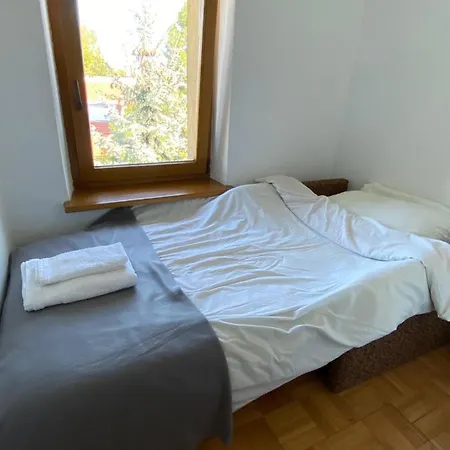 Bella Casa Economy - Skibowa, Close To Bielany 브로츠와프