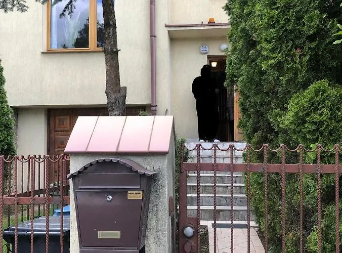 Apartment Bella Casa Economy - Skibowa, Close To Bielany *