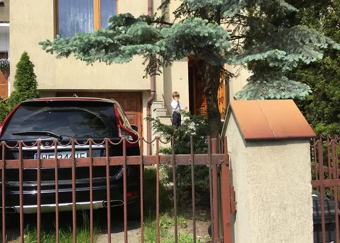 Bella Casa Economy - Skibowa, Close To Bielany Apartment Breslau