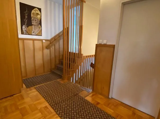 Apartment Bella Casa Economy - Skibowa, Close To Bielany Breslau