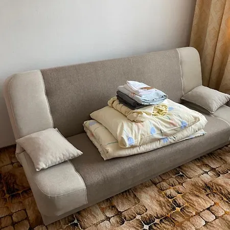 Bella Casa Economy - Skibowa, Close To Bielany Apartment *