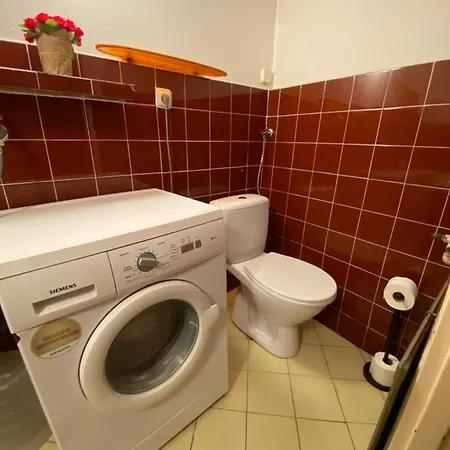 Bella Casa Economy - Skibowa, Close To Bielany