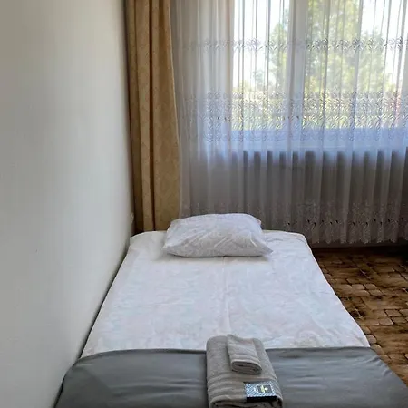 Apartment Bella Casa Economy - Skibowa, Close To Bielany Wroclaw